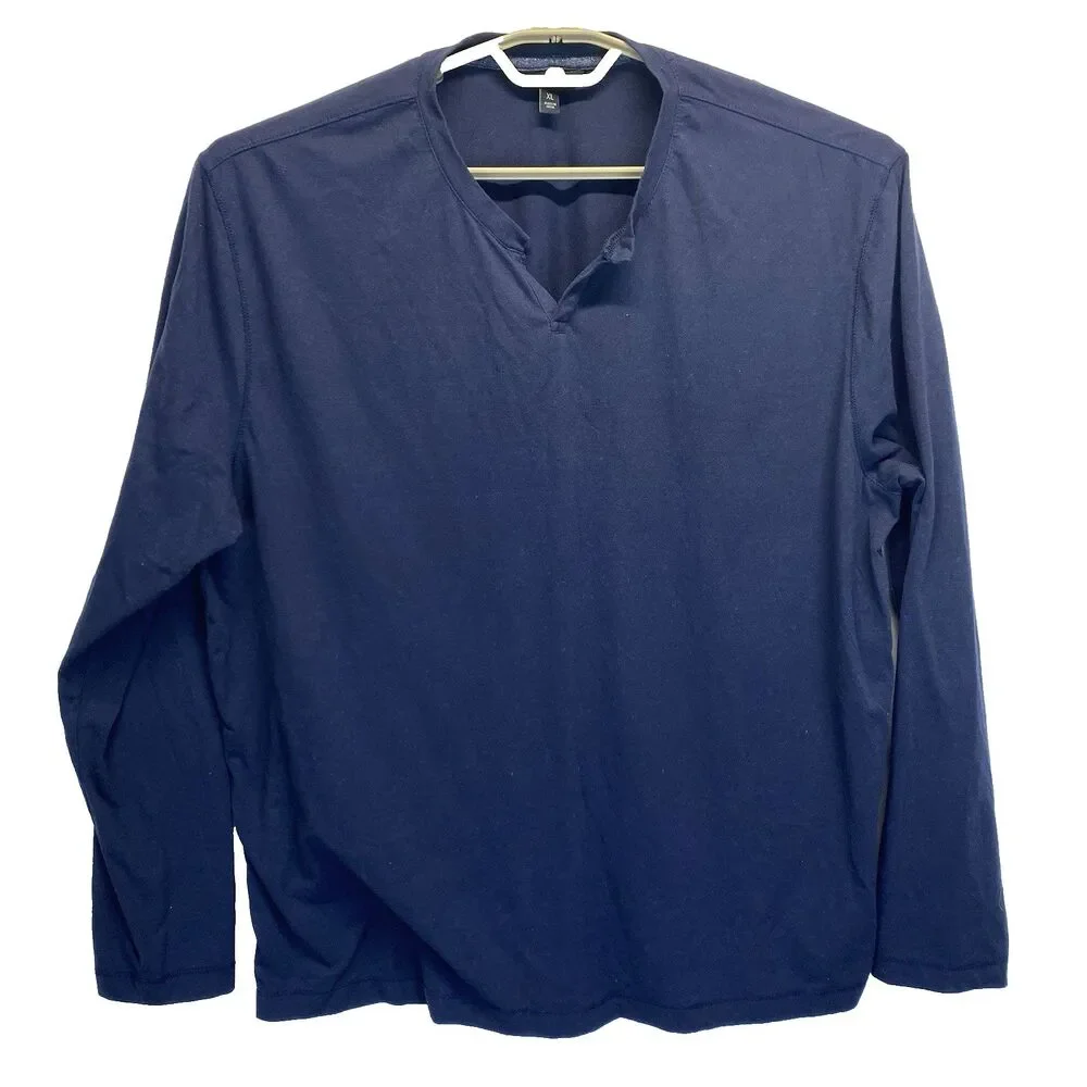 Banana Republic Men's XL Navy Blue Long Sleeve Pullover Split Neck Athleisure